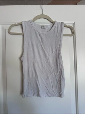 Aritzia Wilfred tank, S